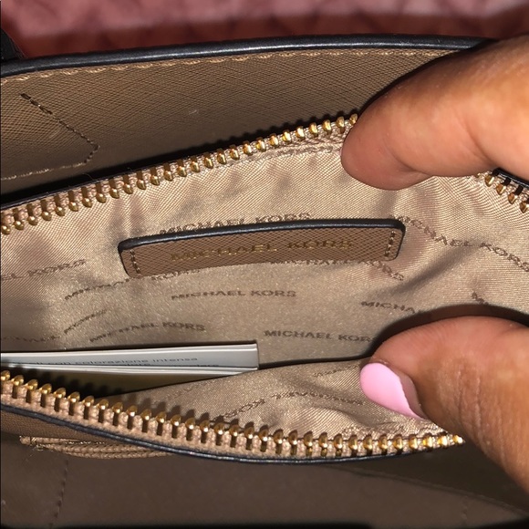 Mercer Leather Crossbody Bag 💛 MUST SALE ❗️❗️ - Picture 7 of 7